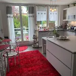 Apartman Roses , La Cressonniere: « veules & Victor «  *